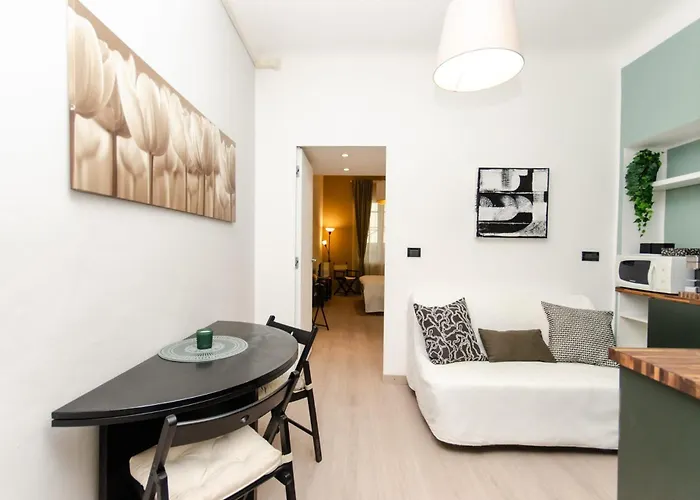 Corso Chic Street, Porta Garibaldi, Stazione Centrale, Nel Cuore Della Citta Di * Milán