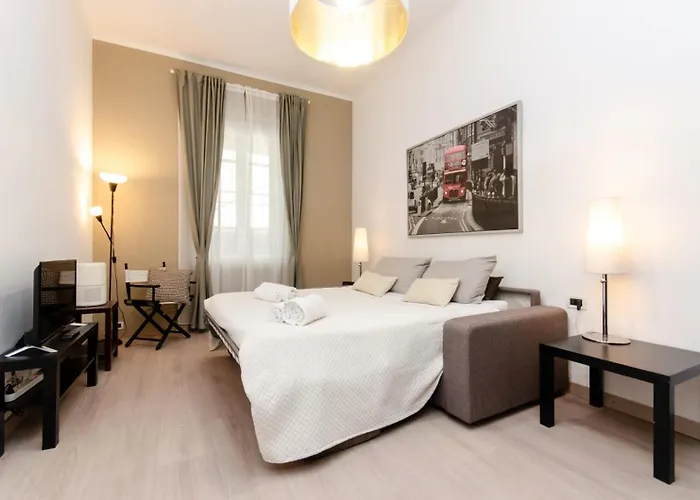 Corso Chic Street, Porta Garibaldi, Stazione Centrale, Nel Cuore Della Citta Di Apartmán *