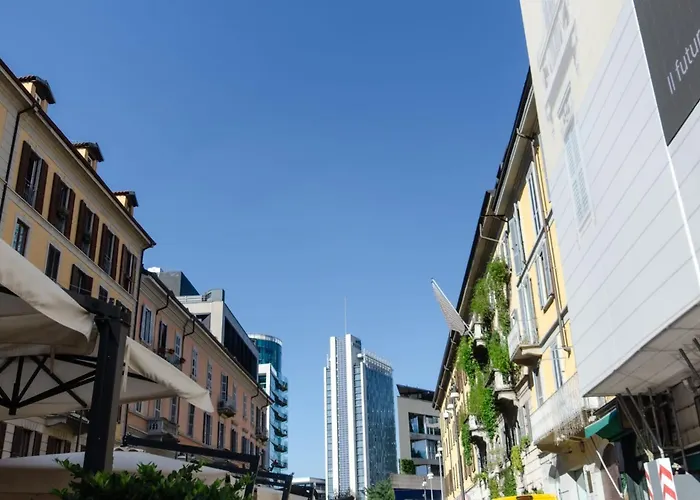 Corso Chic Street, Porta Garibaldi, Stazione Centrale, Nel Cuore Della Citta Di